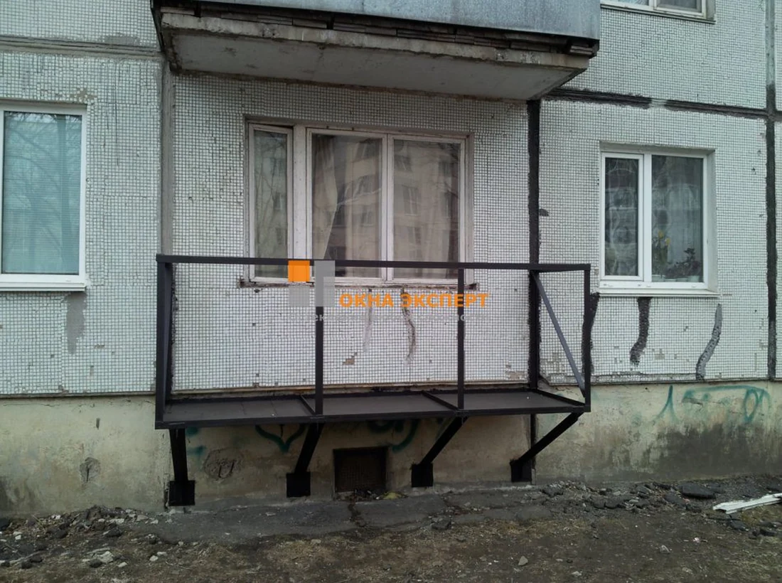 Балкон до пристройки и остекления
